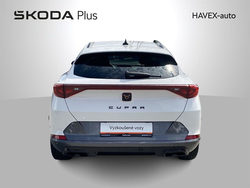Cupra Formentor (2024) 1.5 TSI DSG - fotka 30 z 30
