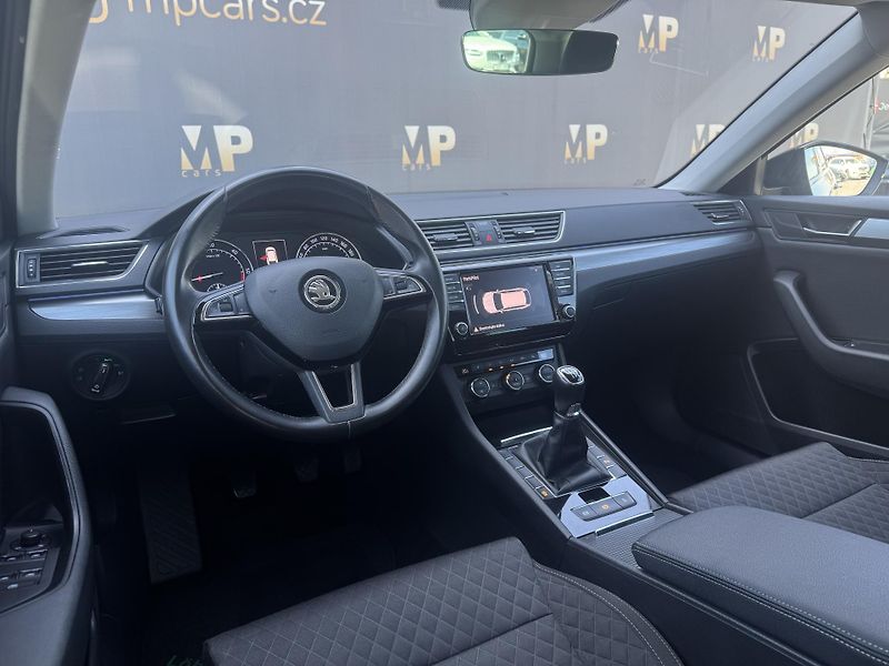 Škoda Superb (2018) III 2.0TDi MAN Style Kessy RZV - fotka 15 z 48