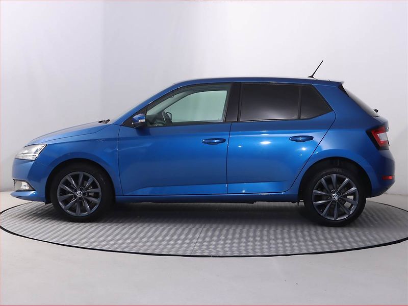 Škoda Fabia (2019) Ambition 1.0 TSI, Serv.kniha - fotka 3 z 20