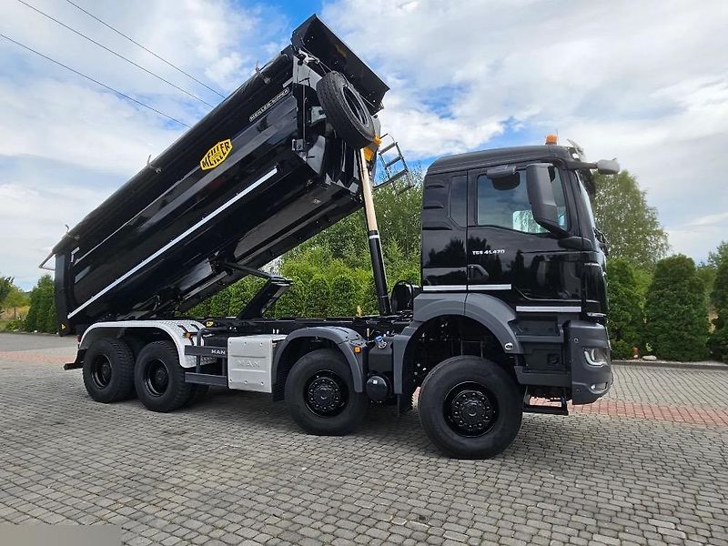 MAN TGS (2023) 41.470 8x8 S1 EURO 6 - fotka 10 z 22