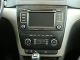 Škoda Yeti (2014) 2.0TDI, ČR, Xenon, AC - náhled 13