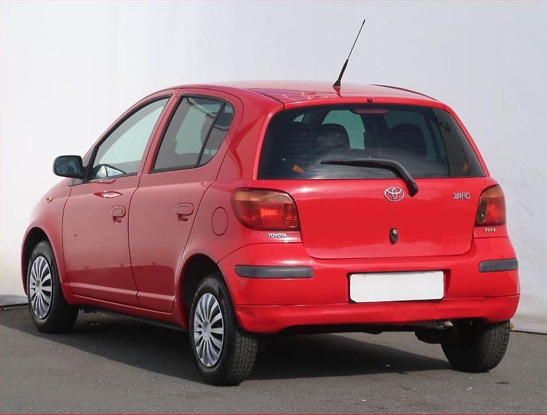 Toyota Yaris (2006) 1.0 VVT-i, po STK, dobrý stav - fotka 4 z 14