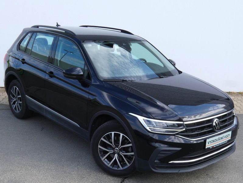 Volkswagen Tiguan Life 2.0 TDI 110KW DSG - fotka 9 z 30