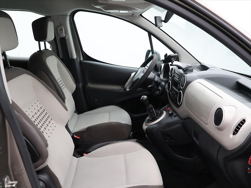 Citroën Berlingo 1.6 HDI 92k Multispace KlimaCZ - fotka 12 z 28