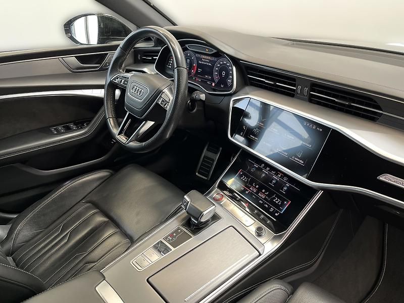 Audi S7 3.0 TDI quattro Black - fotka 18 z 23