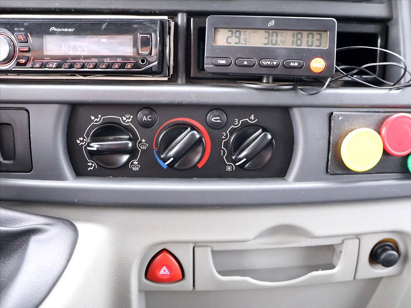 Renault Master 2.5 dCi 74kW L2H2P2 CZ DPH - fotka 16 z 26