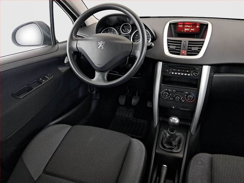 Škoda Rapid (2018) Monte Carlo 1.0 TSI, Bi-Xenony - fotka 7 z 19