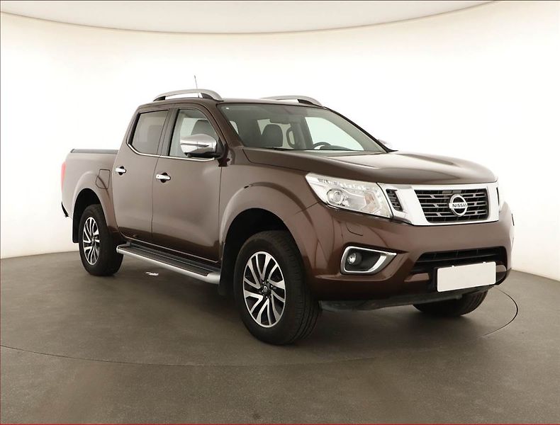 Nissan Navara (2019) 2.3 dCi, Navigace, Xenony - fotografie inzerátu