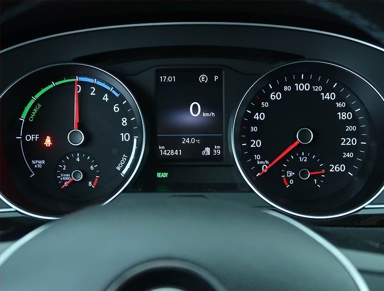 Volkswagen Passat (2017) Highline 1.4 GTE, Automat - fotka 11 z 24