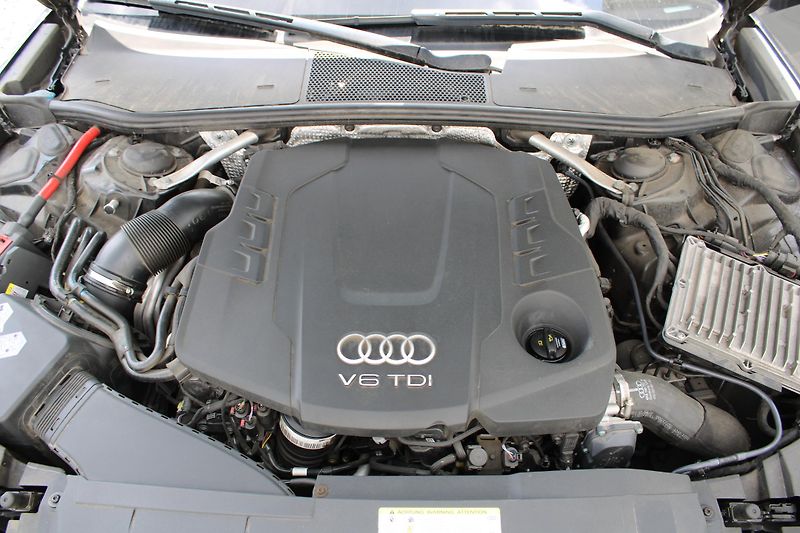 Audi A6 3,0 TDI 170kw Quattro Webasto - fotka 36 z 36