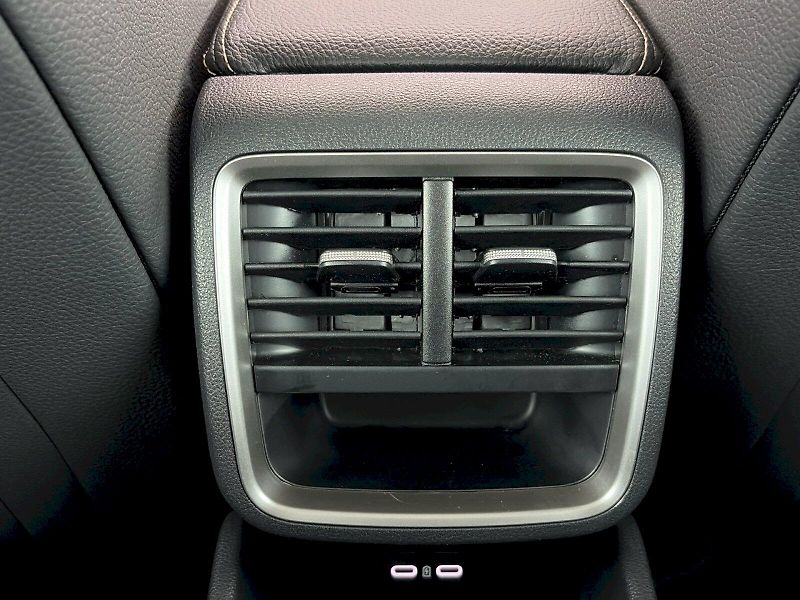 Škoda Octavia (2025) Combi 2.0TDI 85kW Top Selectio - fotka 26 z 31