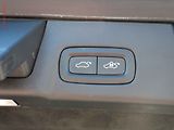 Volvo V90 (2018) 2.0 D5 4x4, Cross Country - náhled 30