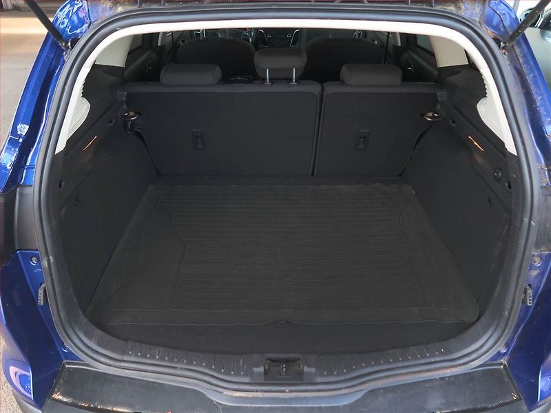 Ford Focus (2017) 1.5 TDCi, Tempomat - fotka 14 z 18