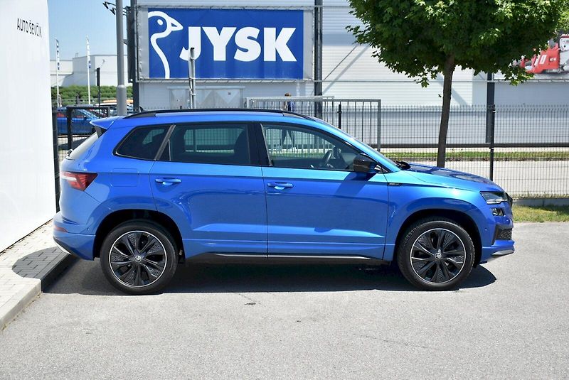Škoda Karoq (2025) Sportline 2.0 TDI 110kW - fotka 10 z 34