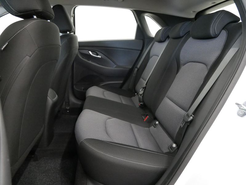 Hyundai i30 - fotka 25 z 26
