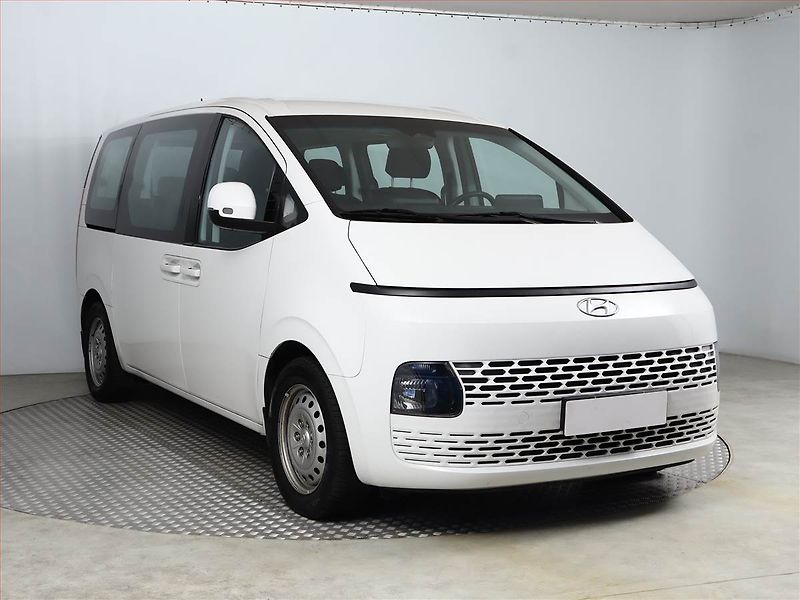 Hyundai Staria (2024) 2.2 CRDi, ČR, 1Maj, DPH - fotografie inzerátu