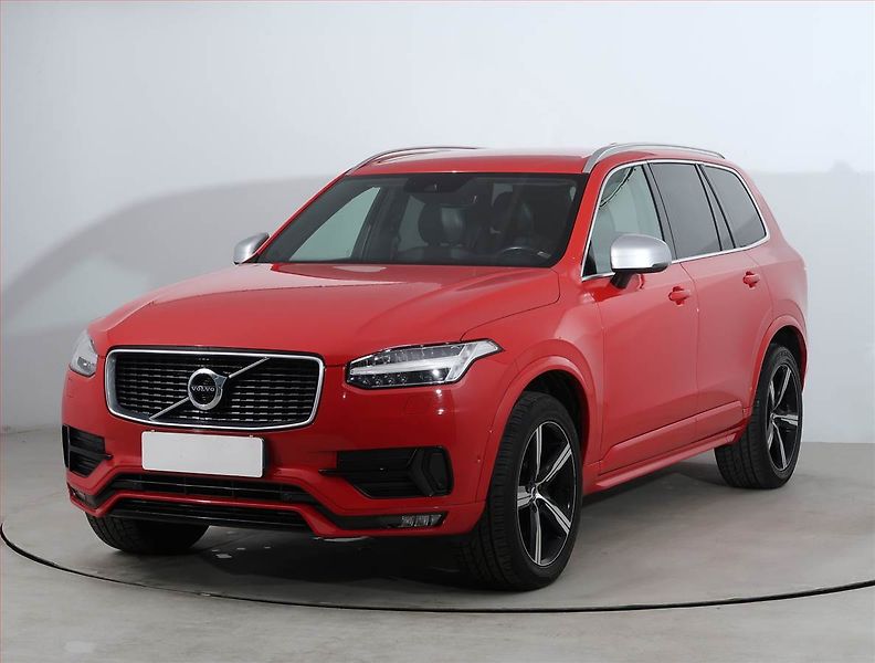 Volvo XC90 (2017) R-Design D5 AWD - fotka 2 z 26