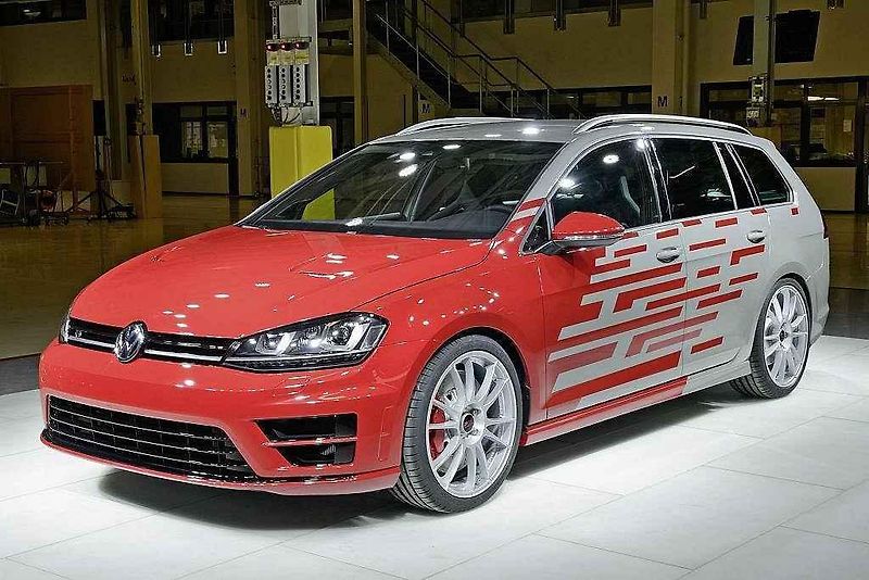 Studie Volkswagen Golf GTI Heartbeat.