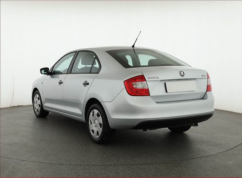 Škoda Rapid (2014) 1.6 TDI - fotka 4 z 11