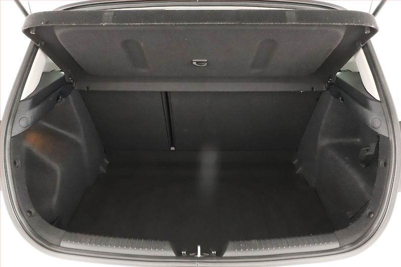 Kia Ceed (2016) 1.4 CVVT - fotka 13 z 14