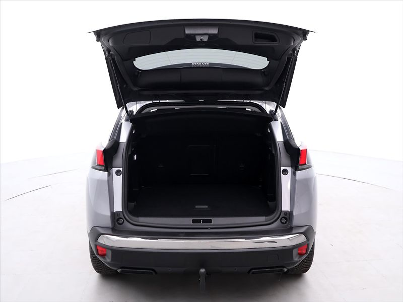 Peugeot 3008 1,2 PT 96kW Aut.klima CZ Serv. - fotka 9 z 36