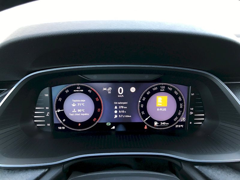 Škoda Octavia (2025) SELEC Exclusive TD 110/2.0 A7F - fotka 18 z 29
