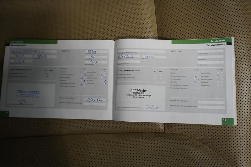 Mercedes-Benz GL 420 CDI 225kW,7MÍST,TOP VÝBAVA - fotka 32 z 32