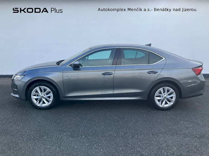 Škoda Octavia (2024) TOP SELEC TD 110/2.0 A7F - fotka 3 z 32