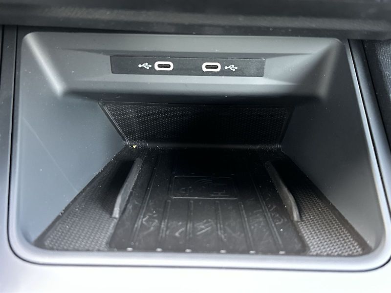Cupra Formentor (2024) 1.5 TSI DSG - fotka 21 z 31