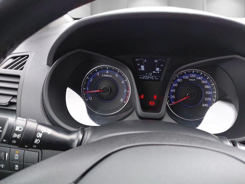 Hyundai ix20 (2017) 1.6i Trikolor Essentiall    - fotka 17 z 24