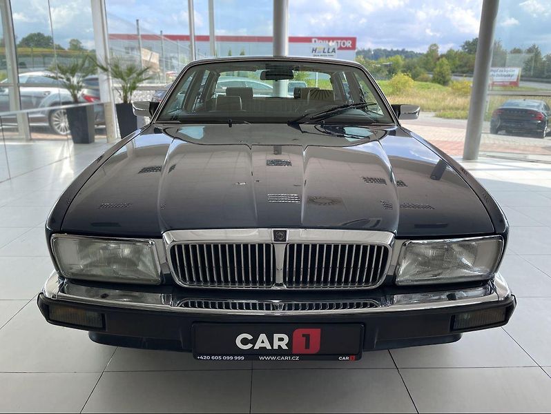 Jaguar XJ 3.6 Sovereign*1.majitel - fotka 3 z 30