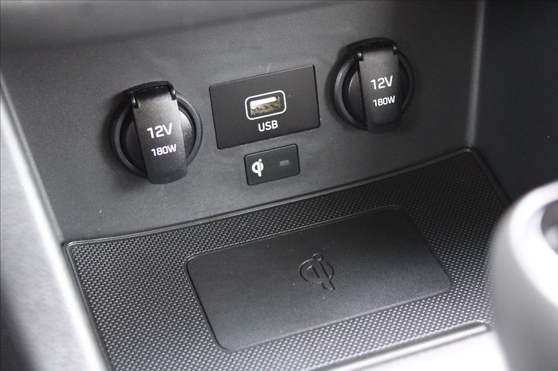 Hyundai i30 1,5 TGDI  1MAJ,AT,SMART,ZÁRUKA - fotka 16 z 41