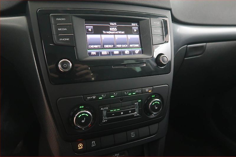Škoda Yeti (2015) Ambition 2.0 TDI, Serv.kniha - fotka 12 z 19