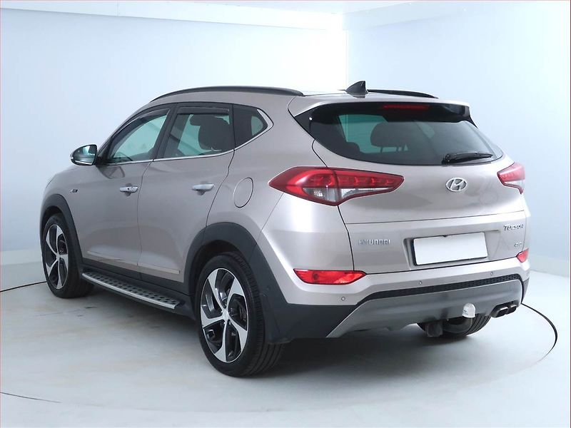 Hyundai Tucson (2015) Executive 2.0 CRDi, 4X4 - fotka 4 z 18
