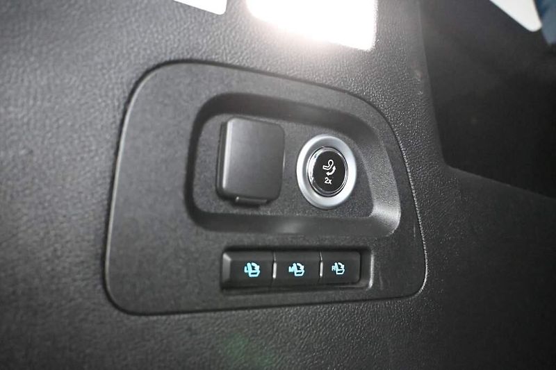 Ford S-MAX (2022) 2.0 140 KW LED ACC Tažné Kamer - fotka 21 z 36