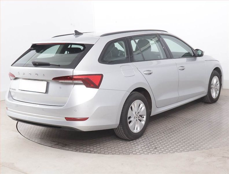 Škoda Octavia (2022) Ambition 2.0 TDI, ČR,1.maj - fotka 5 z 15
