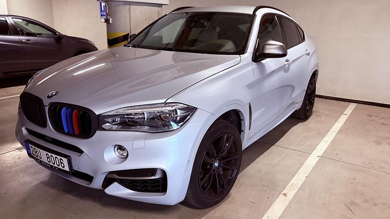 BMW X6 (2017) - fotografie inzerátu