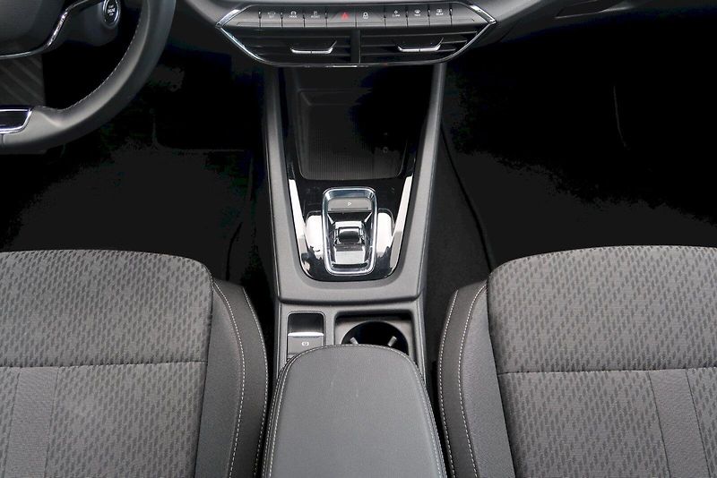 Škoda Octavia (2022) Combi Style Exclusive 2,0 TDi/ - fotka 8 z 35