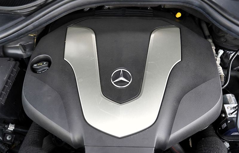 Mercedes-Benz GLE 350d 4Matic AMG/260PS - fotka 10 z 45