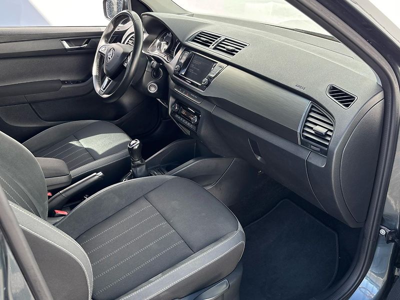 Škoda Fabia STYLE - fotka 9 z 25