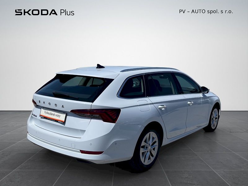 Škoda Octavia (2021) 2.0 TDI 110kW Style Plus DSG c - fotka 2 z 35
