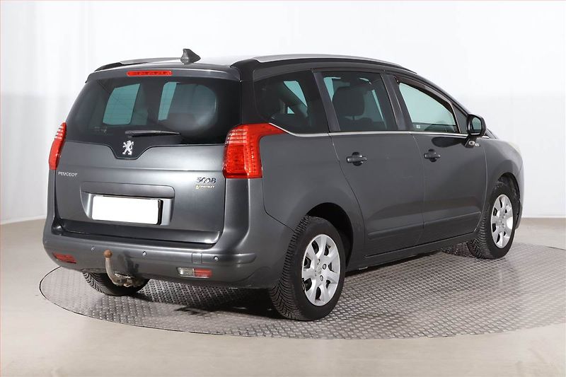 Peugeot 5008 (2014) 1.6 HDi, Serv.kniha, Tempomat - fotka 5 z 23