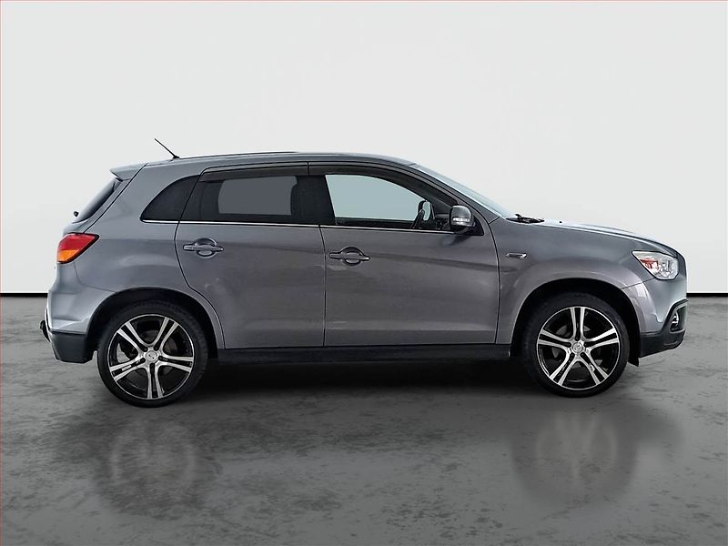 Mitsubishi ASX (2012) Invite 1.8 DI-D MIVEC - fotka 6 z 17