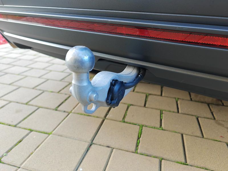 Volkswagen Touareg (2022) ČR, 1.majitel, tažné, servis - fotka 4 z 38