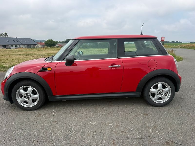 Mini One 1,6  R 56 - fotka 7 z 18
