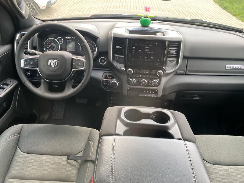 RAM 1500 (2025) 1500 3.6 V6 - fotka 16 z 17
