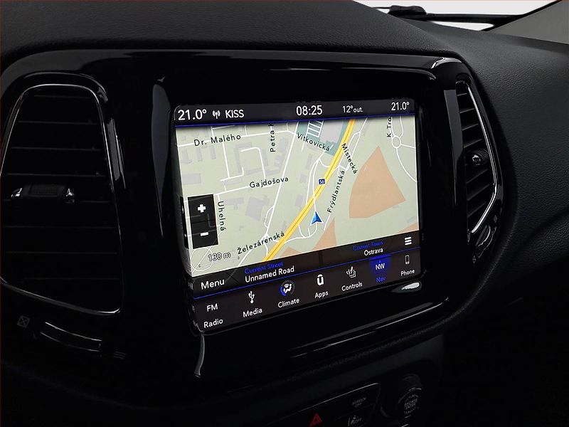 Jeep Compass (2020) 2.0 MultiJet, 4X4, Automat - fotka 18 z 19