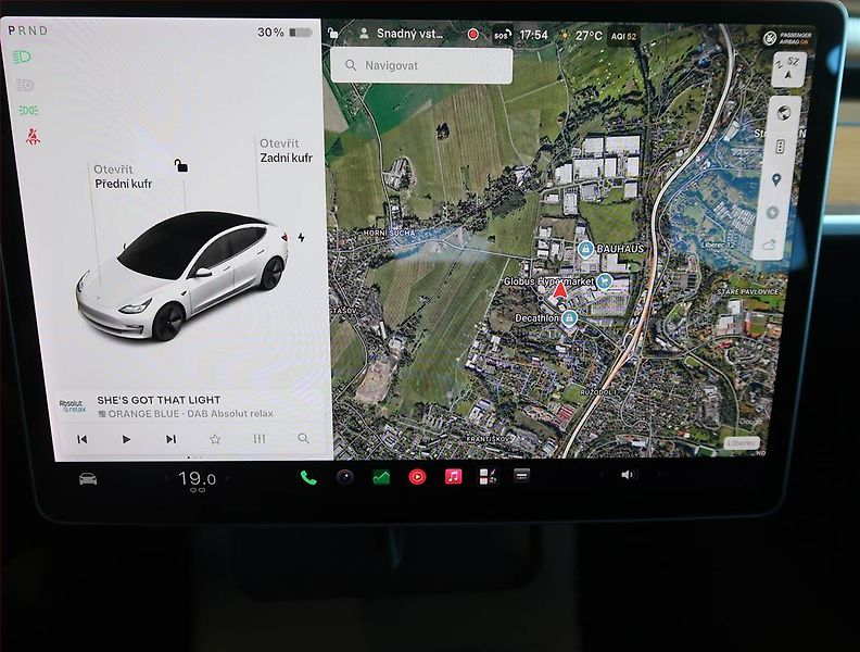 Tesla Model 3 (2021) Long Range 4WD 78kWh, SoH 90% - fotka 14 z 16