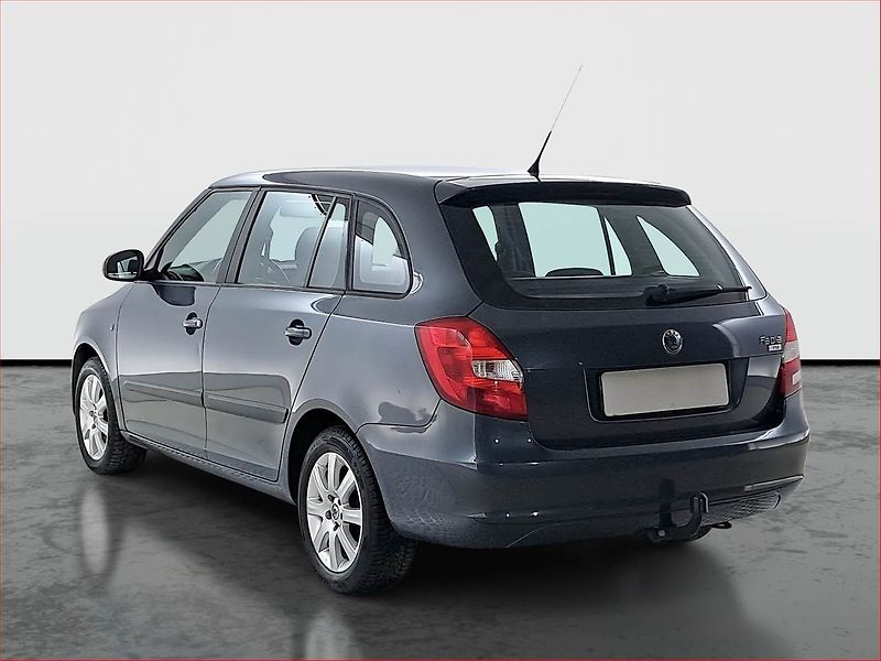 Škoda Fabia (2010) 1.2 TSI - fotka 4 z 18