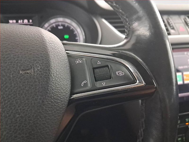 Škoda Octavia (2017) Style 2.0 TDI, Automat - fotka 19 z 20
